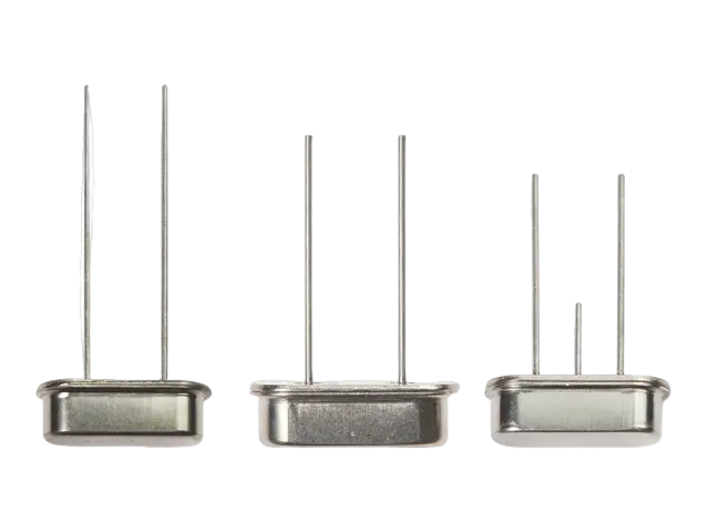 Risonatore al cristallo di quarzo HC-49U/S